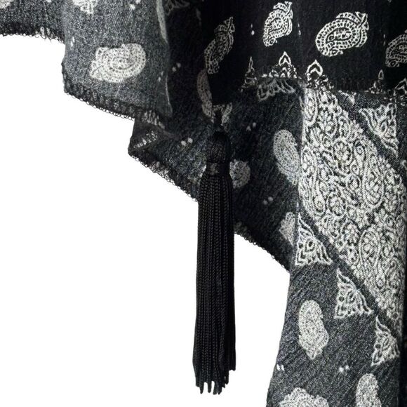 Selga one size black & white paisley tassel ruana open front - Picture 8 of 12